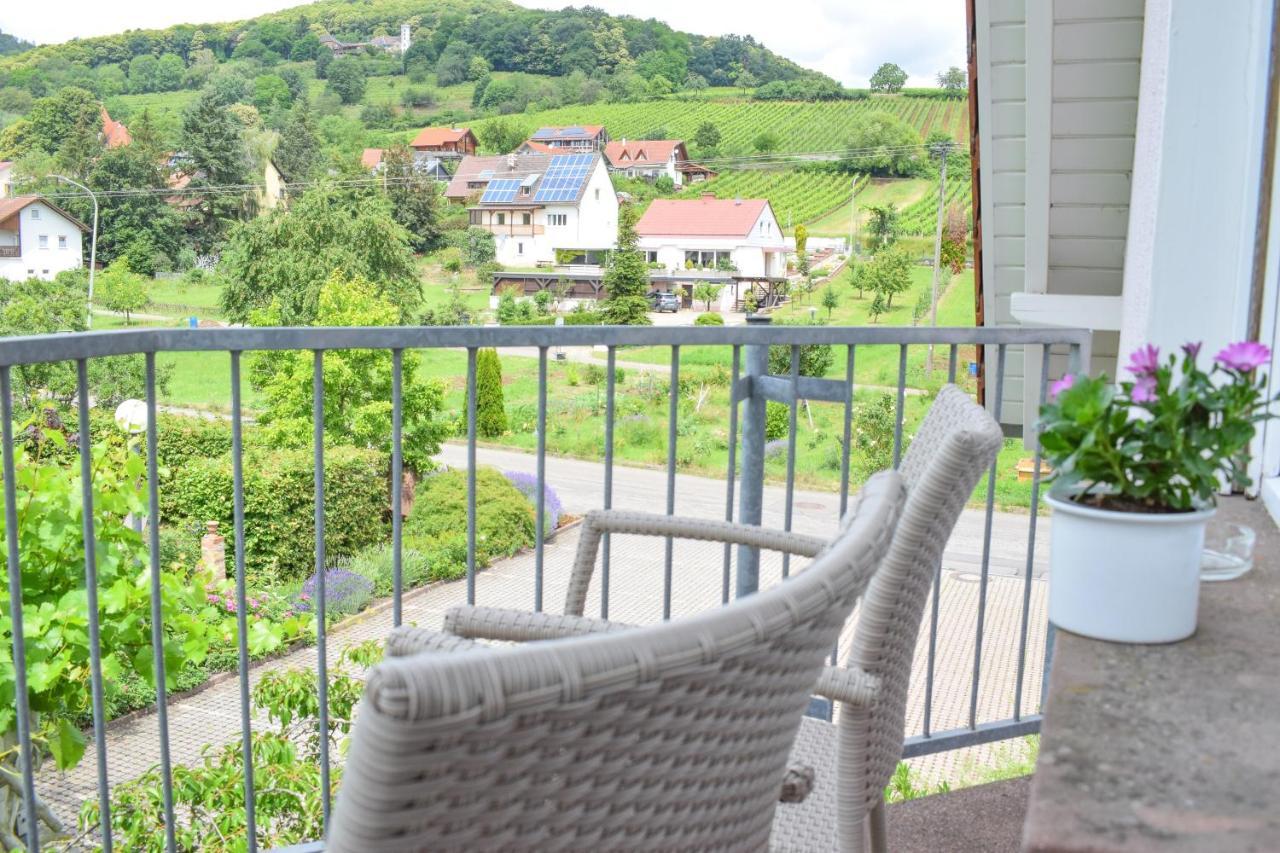Castell & Restaurant Hotel