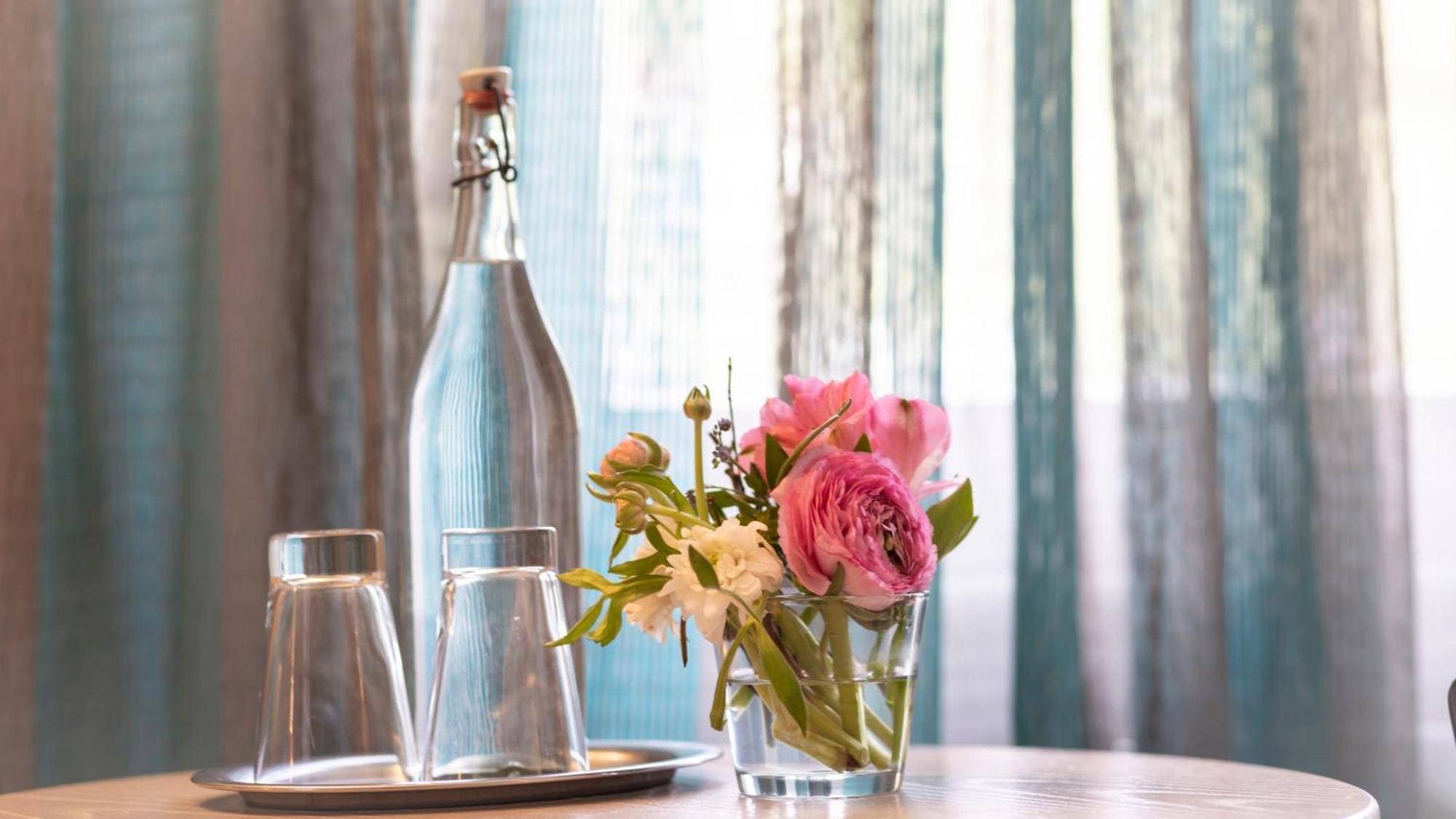 Castell & Restaurant Hotel