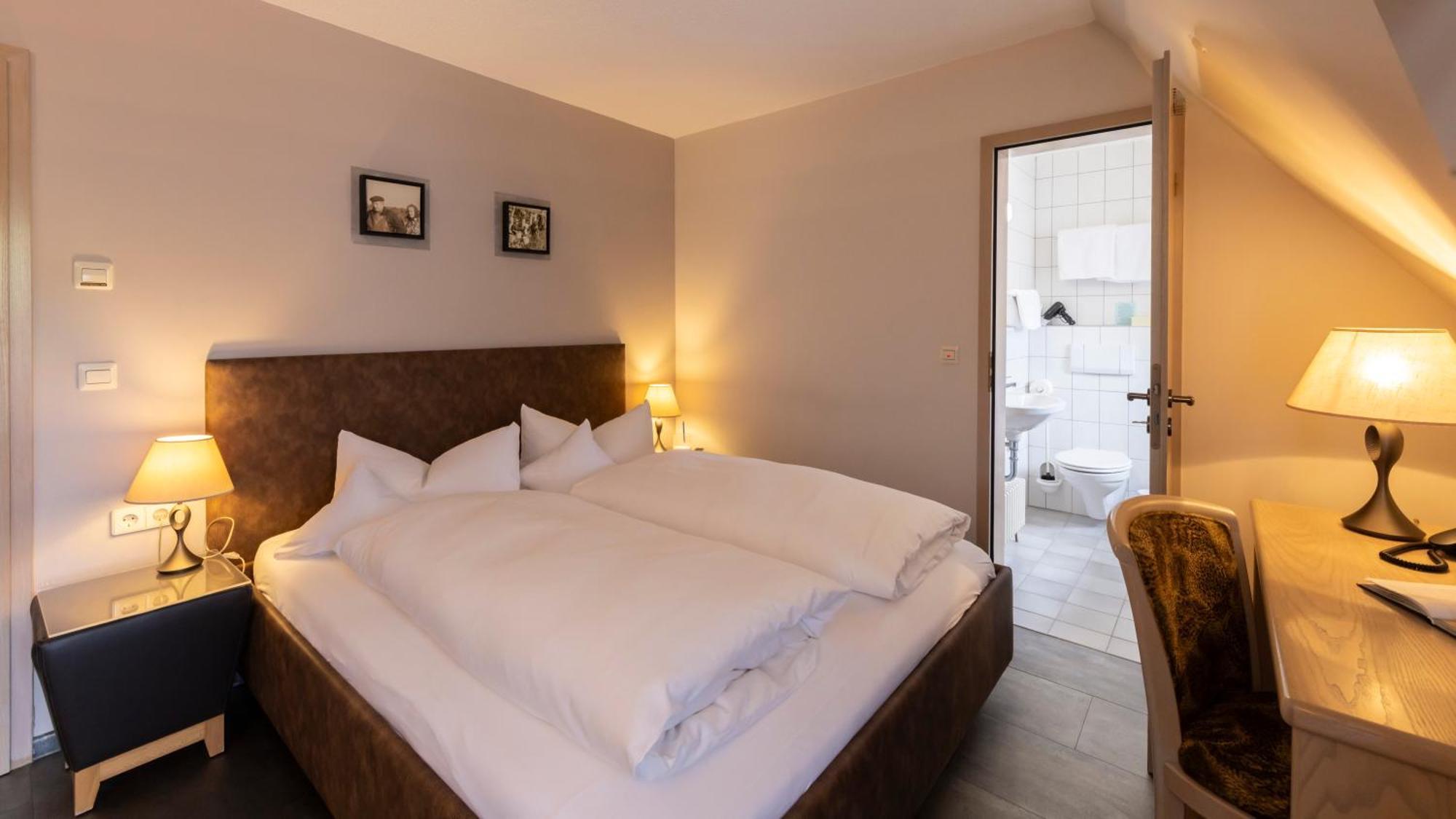 Hotel Castell & Restaurant Leinsweiler