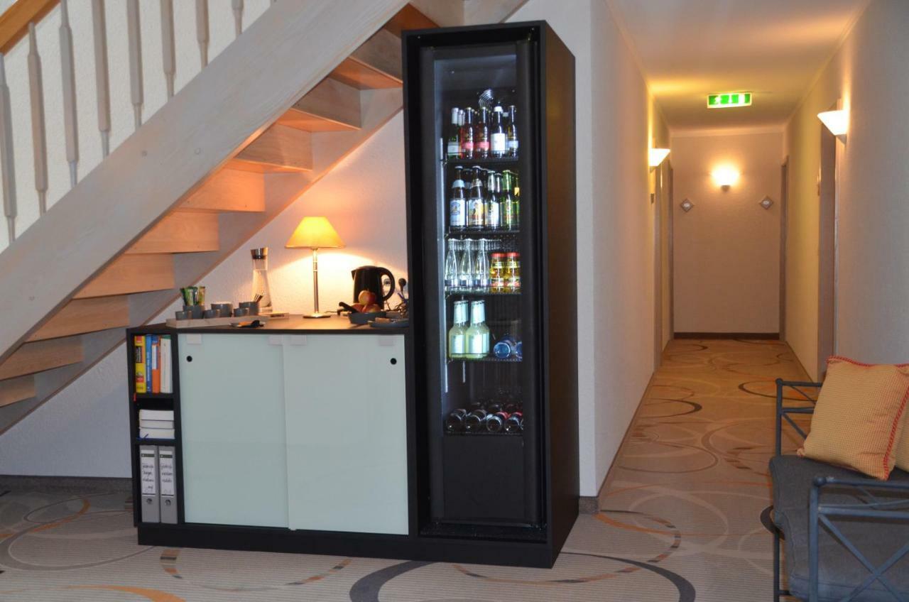 Castell & Restaurant Hotel 3*